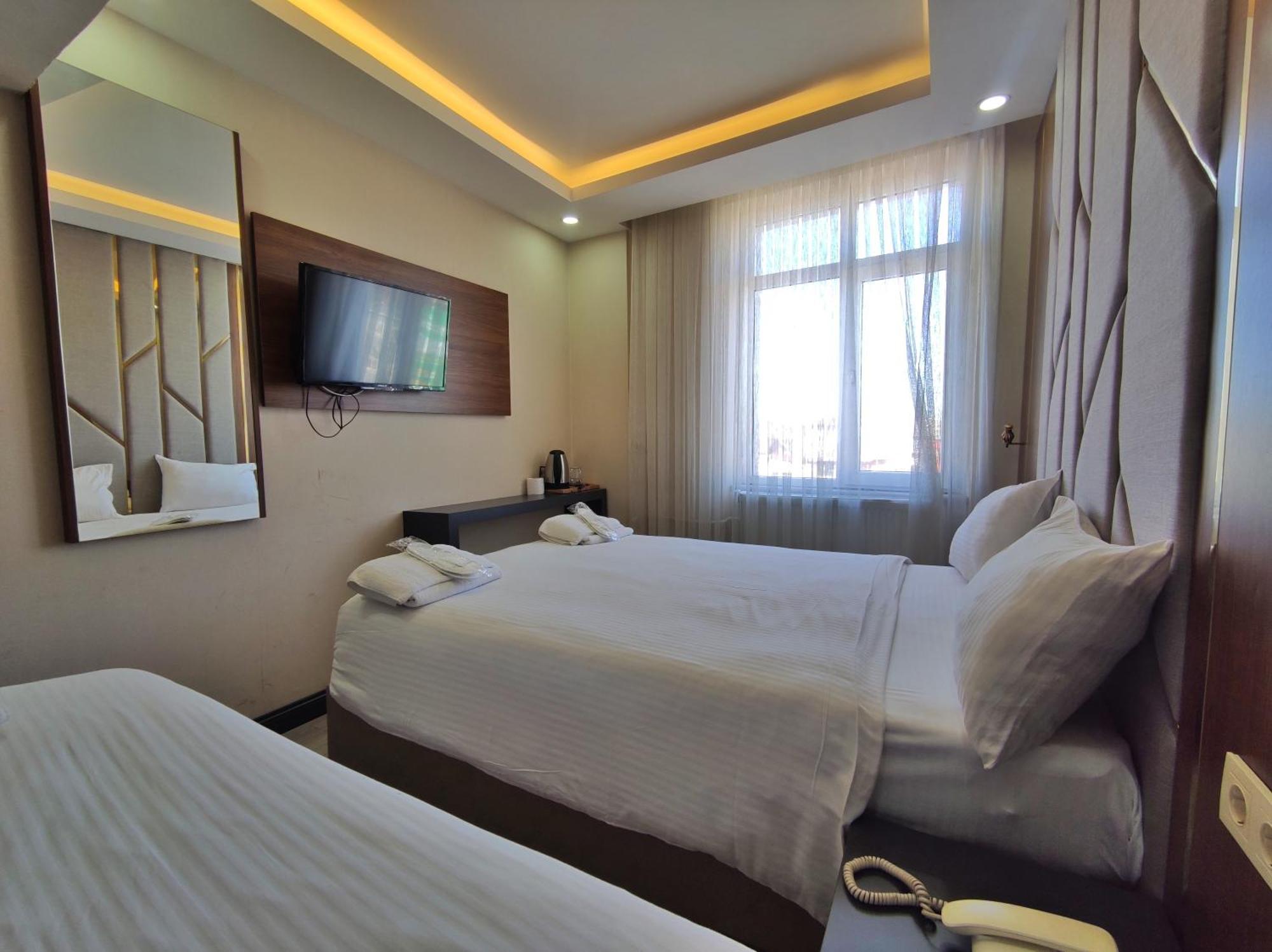 The Golden Pera'S Hotel & Spa อิสตันบูล ภายนอก รูปภาพ